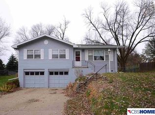 607 N 5th St, Bellevue, NE 68005