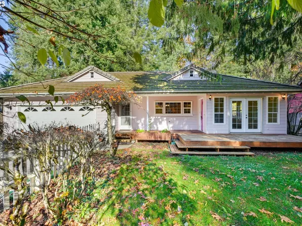 68315 E Twinberry Loop, Welches, OR 97067