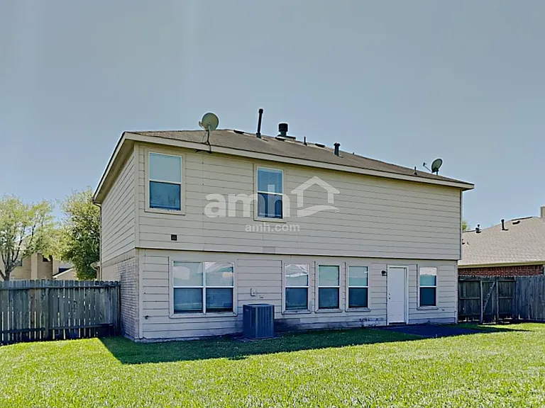 3846 Clobourne Crossing Ln — Photo 21