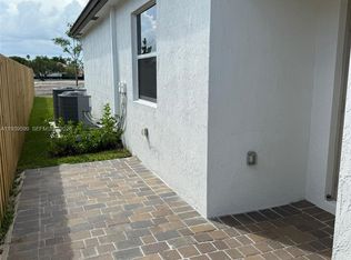 2832 SE 23rd Ave, Homestead, FL 33035