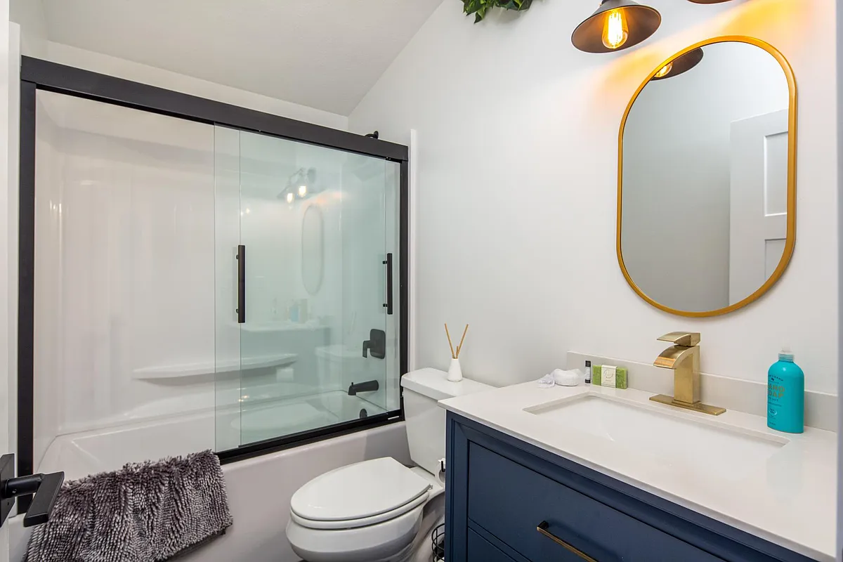 Photo 2 of 10 - 3356 Rennie St - Traverse City, MI Building Photo - 3356 Rennie St