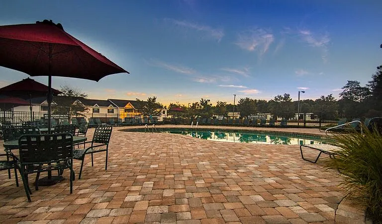 Stoneledge Plantation Apartments — Photo 15