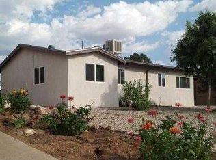 1008 Maxine St NE, Albuquerque, NM 87112