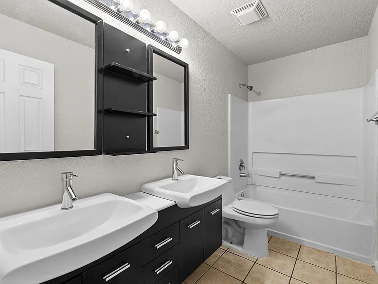 6726 Raintree Path — Photo 15