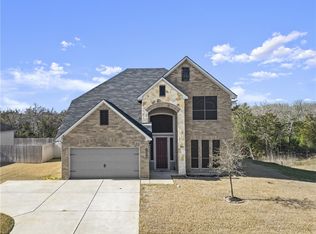 1454 Kingsgate Dr, Bryan, TX 77807