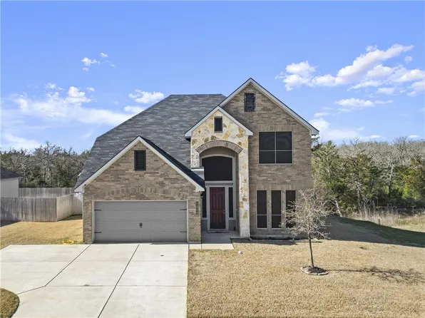 1454 Kingsgate Dr, Bryan, TX 77807