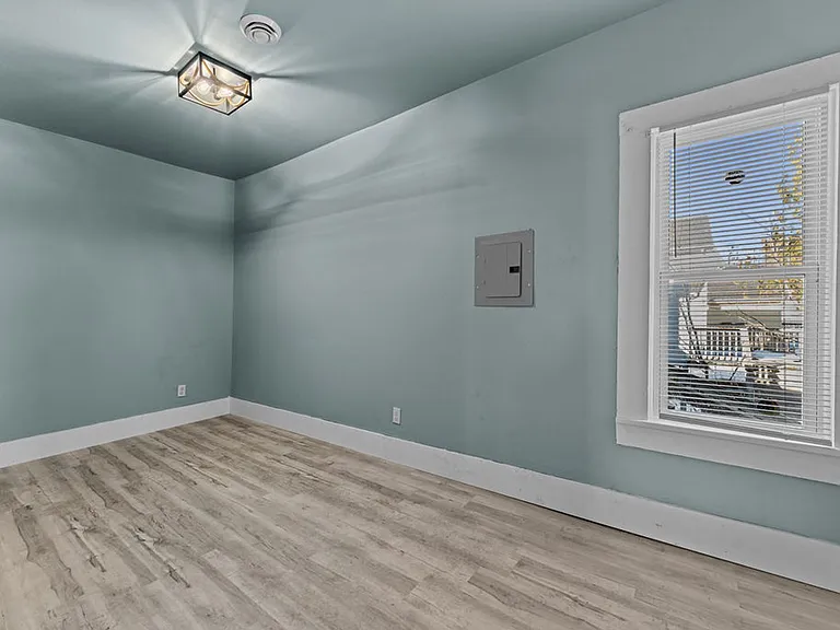 520 Ceape Ave — Photo 6