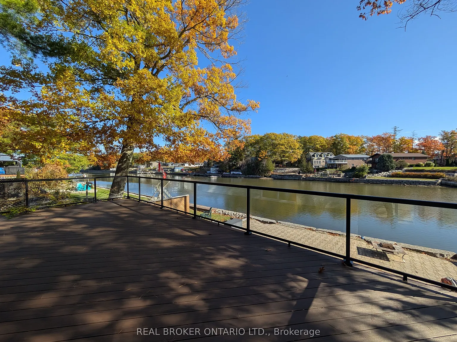 4 bed, $2,800 — Photo 2