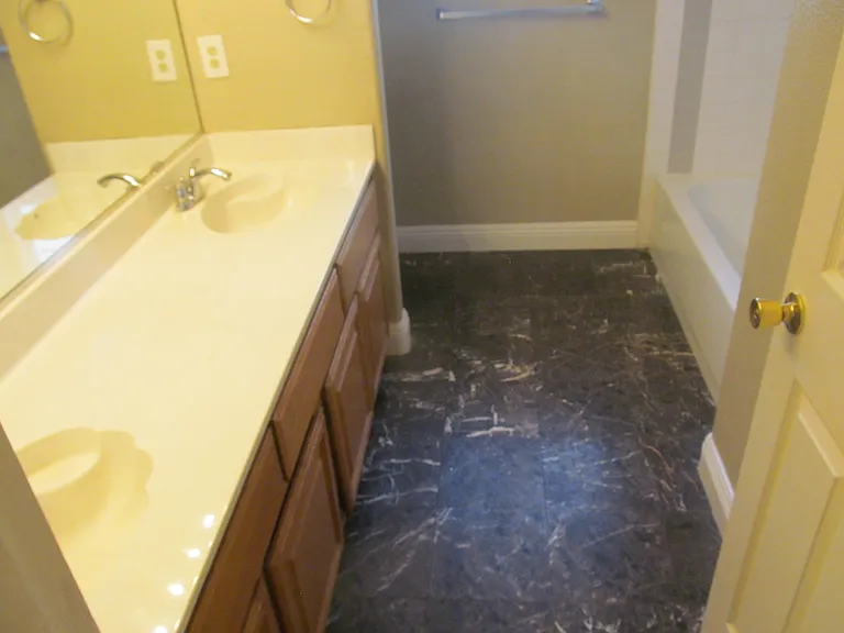 8305 Aqua Spray Ave — Photo 18