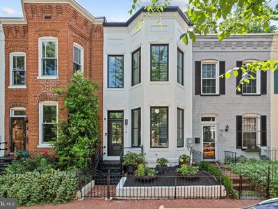 516 10th St SE, Washington, DC, 20003