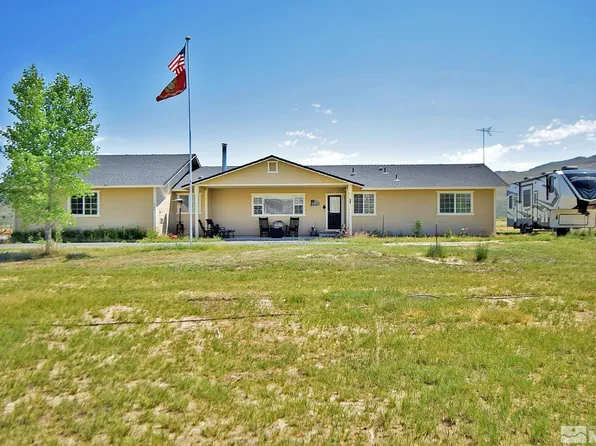 105 Buckboard Cir, Reno, NV 89508