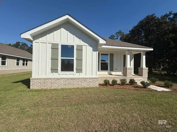 2018 W Union Ave, Loxley, AL 36551