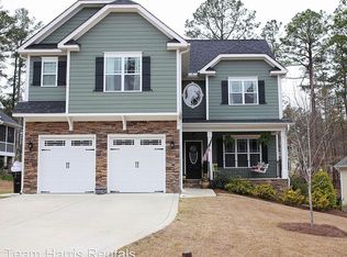 51 Springside Dr, Spring Lake, NC 28390