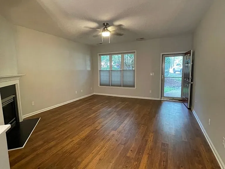 5521 Fieldcross Ct — Photo 6