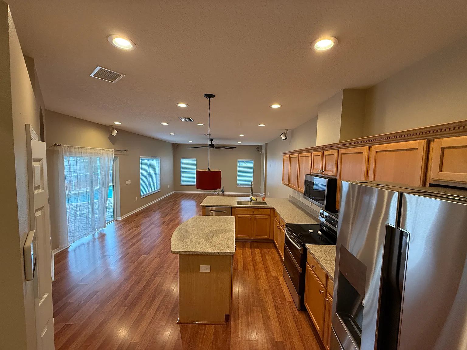 4716 Fort Peck Rd — Photo 2