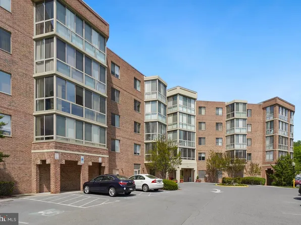 2904 N Leisure World Blvd APT 403, Silver Spring, MD 20906