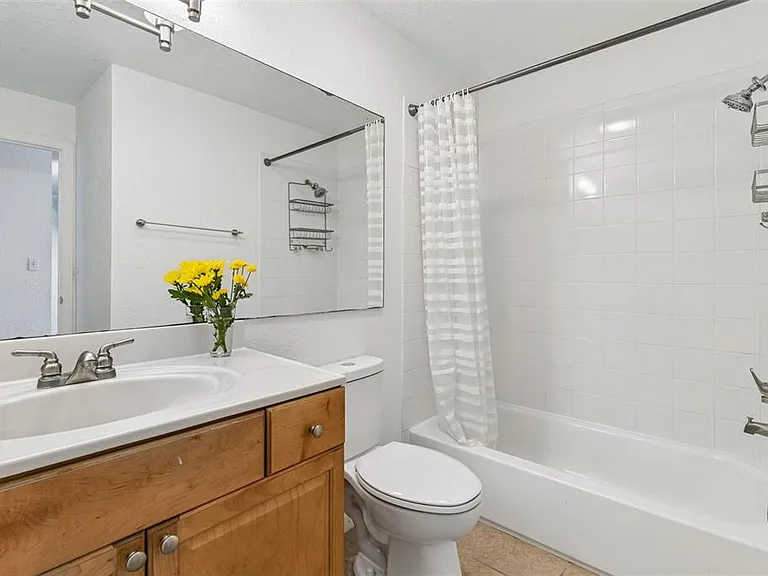 10100 Sailwinds Blvd N #202 — Photo 8