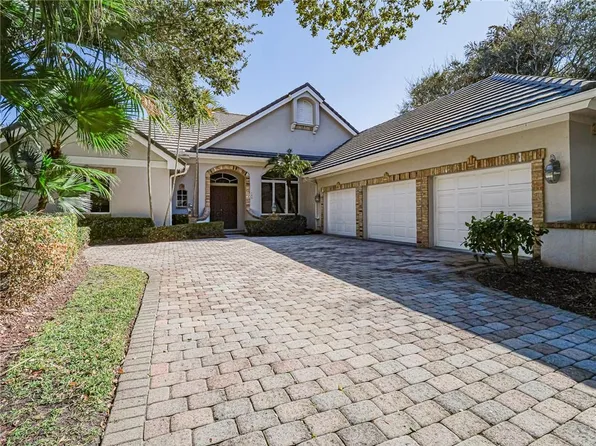 140 N White Jewel Ct, Indian River Shores, FL 32963