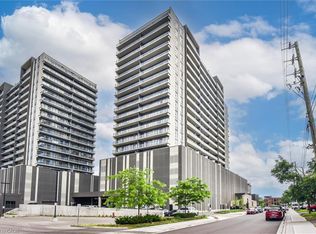 15 Glebe St #902, Cambridge, ON N1S 0B7