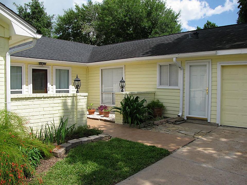 1st image of 3523 Oyster Cove Dr