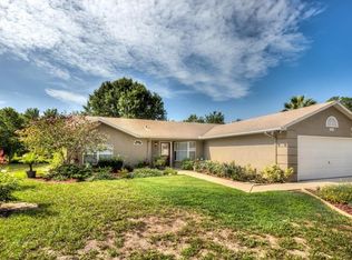 36406 Par Ct, Grand Island, FL 32735