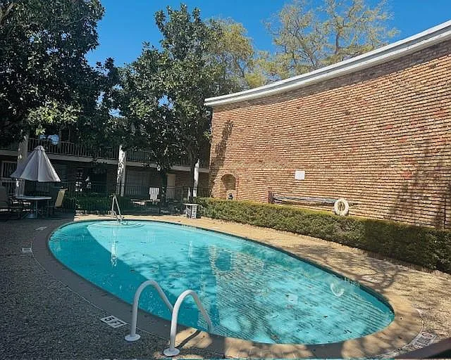 2201 Fountain View Dr #40F — Photo 12