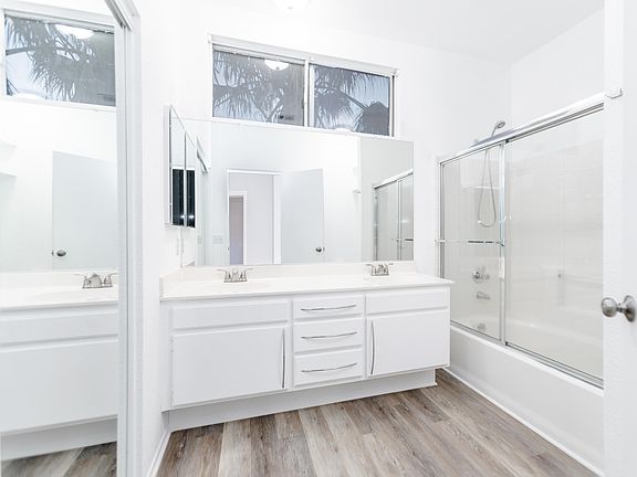 5th image of 5866 Lisbon Ct