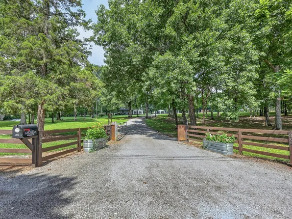 306 Quarry Rd, Mount Juliet, TN 37122