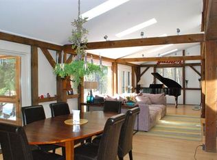 10 Old Tree Farm Rd, Stockbridge, MA 01262