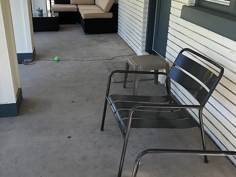 648 E Wilson Ave — Photo 3