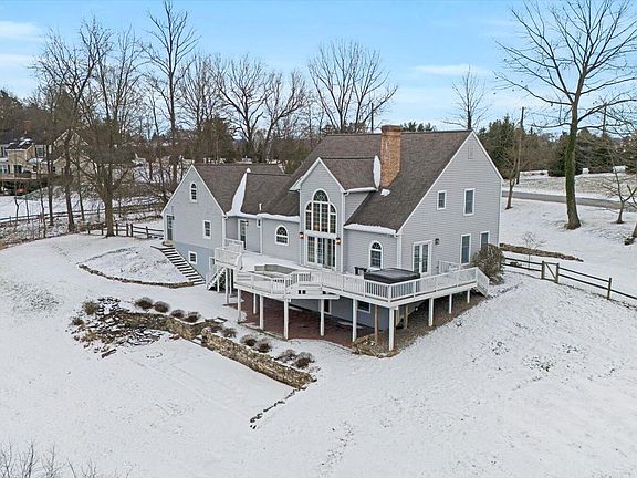 2nd image of 2110 Green Ridge Rd