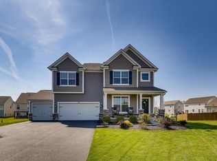 Carnaval Creek Dr, Blacklick, OH 43004