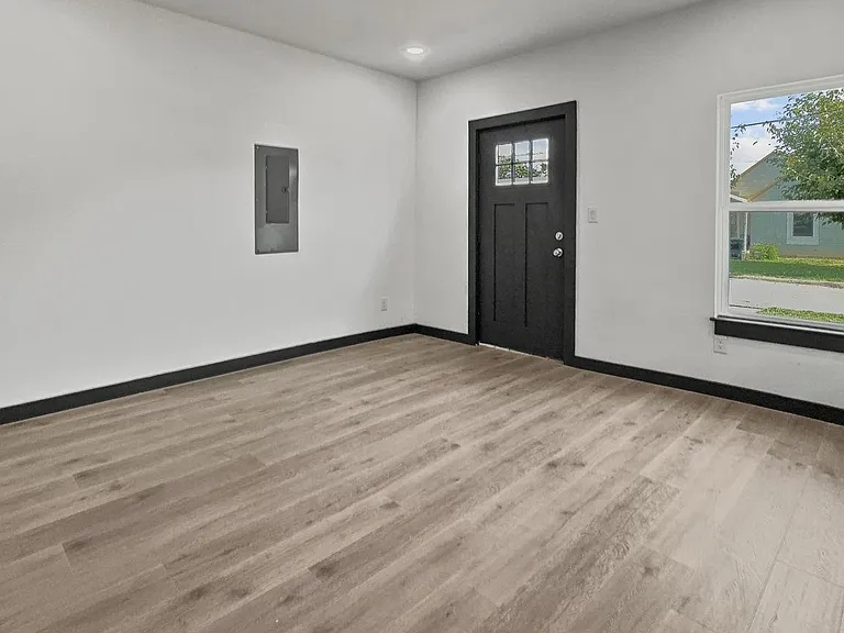 3603 McDougal St — Photo 3