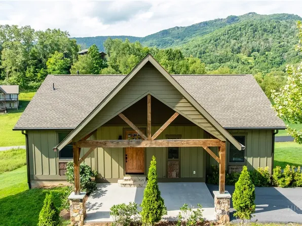 128 Snow Fox Lane, Banner Elk, NC 28604