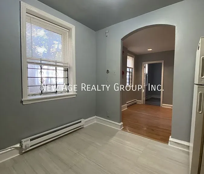 521 S 42nd St #1R — Photo 9