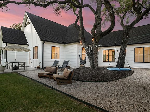 5th image of 7609 Summervale Dr
