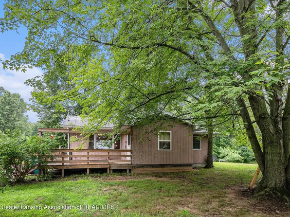 1901 Catholic Church Rd, Stockbridge, MI 49285
