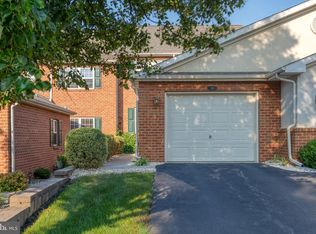 108 Sutherland Rd, Lancaster, PA 17603