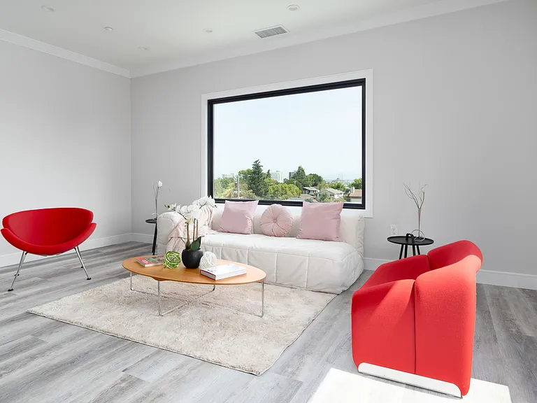 1220 El Camino Real #203 — Photo 12