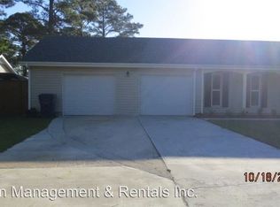 221 Poplar Rd, Havelock, NC 28532