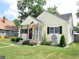 22 Hiawatha Rd, Hi Nella, NJ 08083