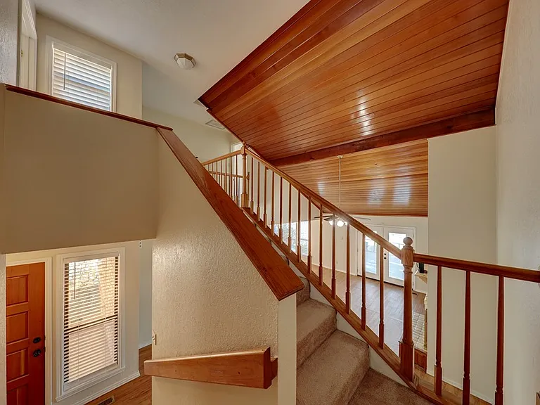 2745 Bandera Hwy — Photo 3