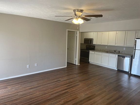 2nd image of 201 Winter Park APT A