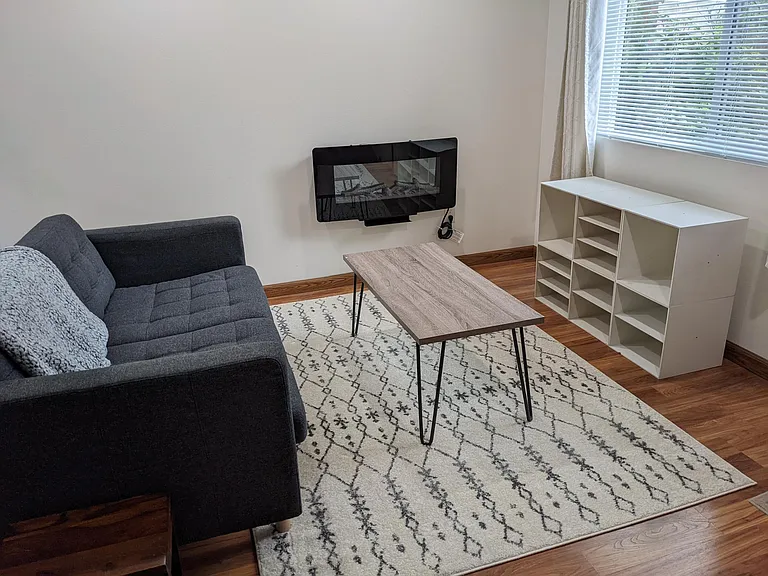 5062 Sand Point Way NE #B — Photo 4
