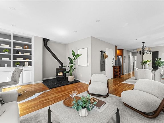 2nd image of 69 Myrtle St APT 4