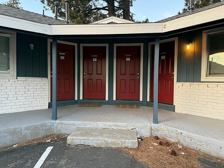 2440 Lake Tahoe Blvd #1-10 — Photo 13