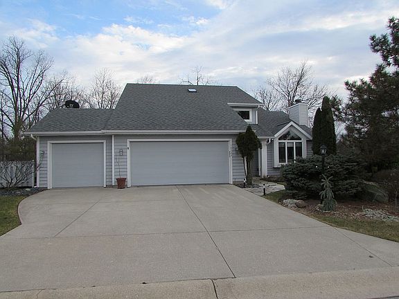 2nd image of 10525 Foxtrot Ct