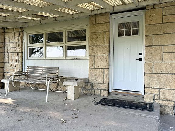 3rd image of 1108 G Ave