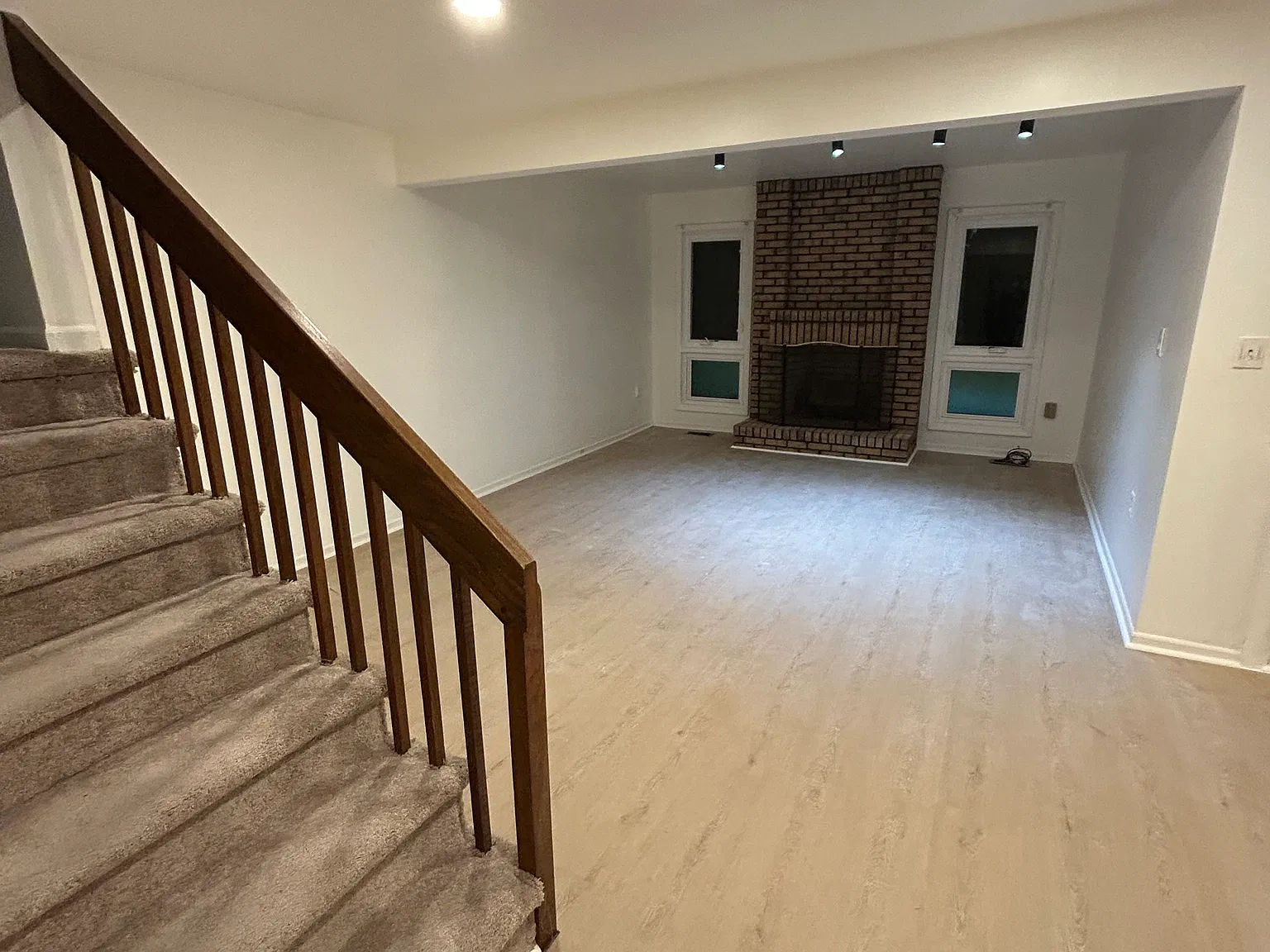 3 bed, 2.5 bath, 1736 sqft, $3,300 — Photo 3