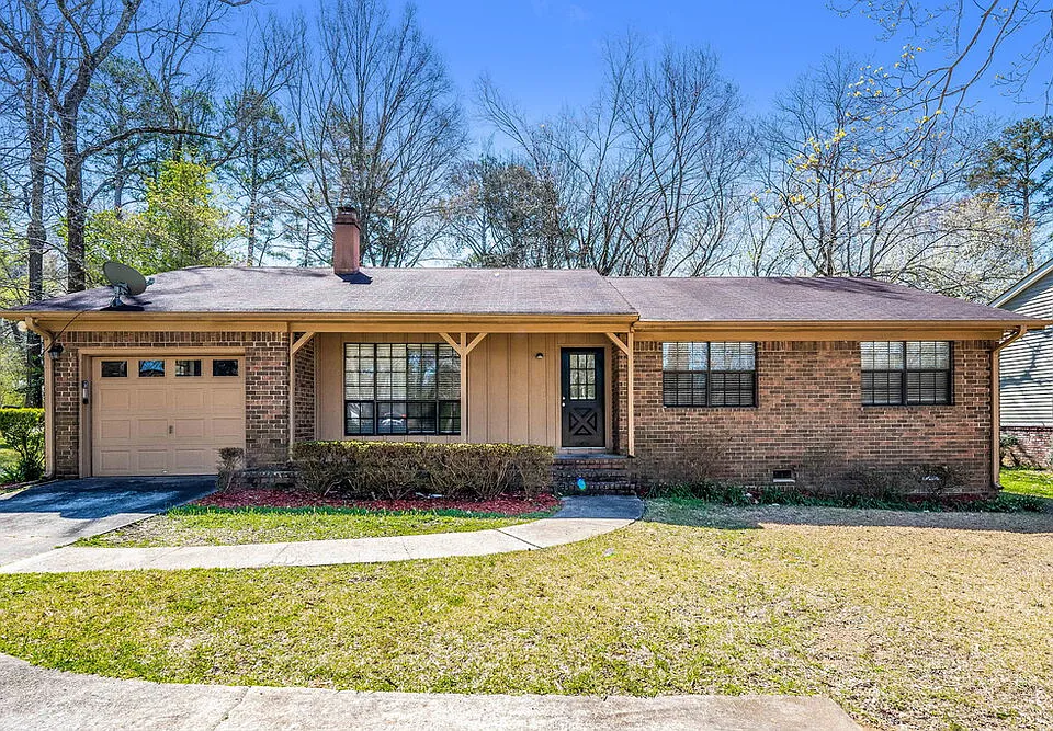 935 Pine Hill Rd